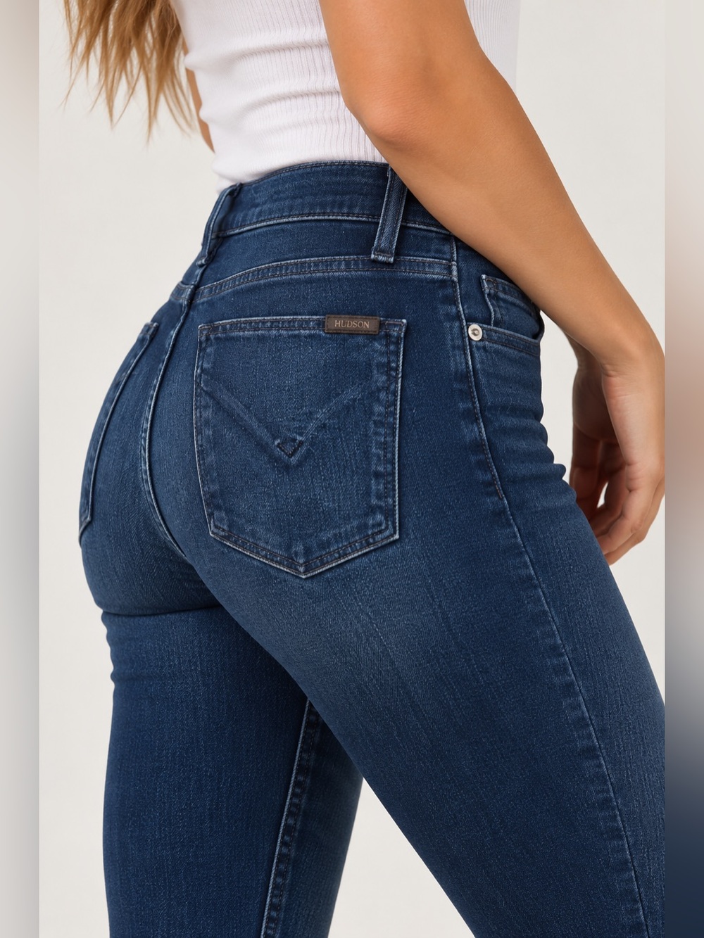 Hudson Nico Mid Rise Super Skinny Ankle Jeans - Picture 6 of 12